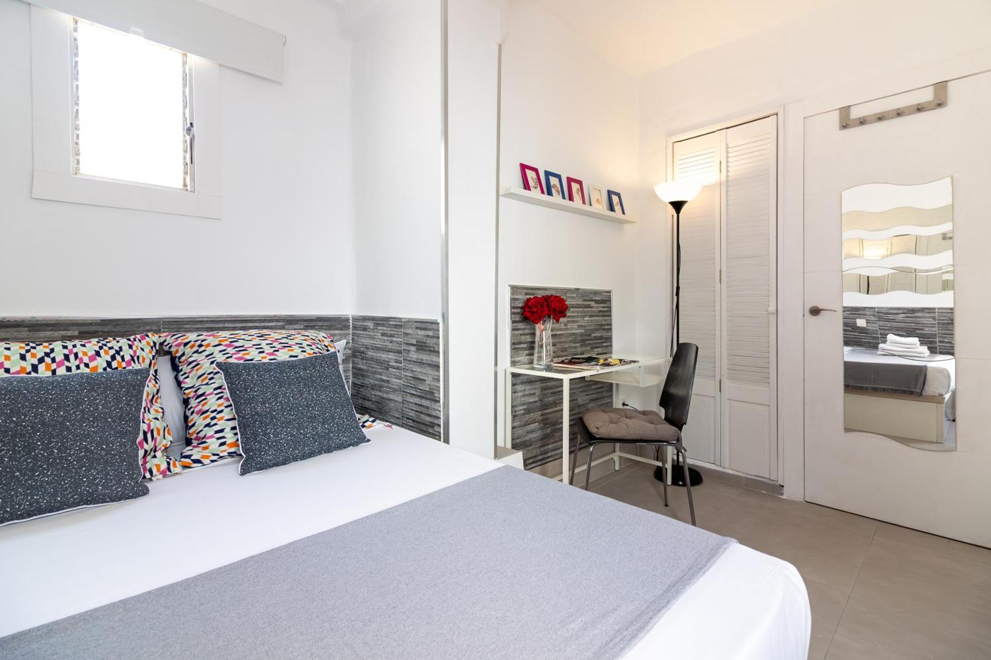 Malaga Center Flat Holidays Salitre Bagian luar foto